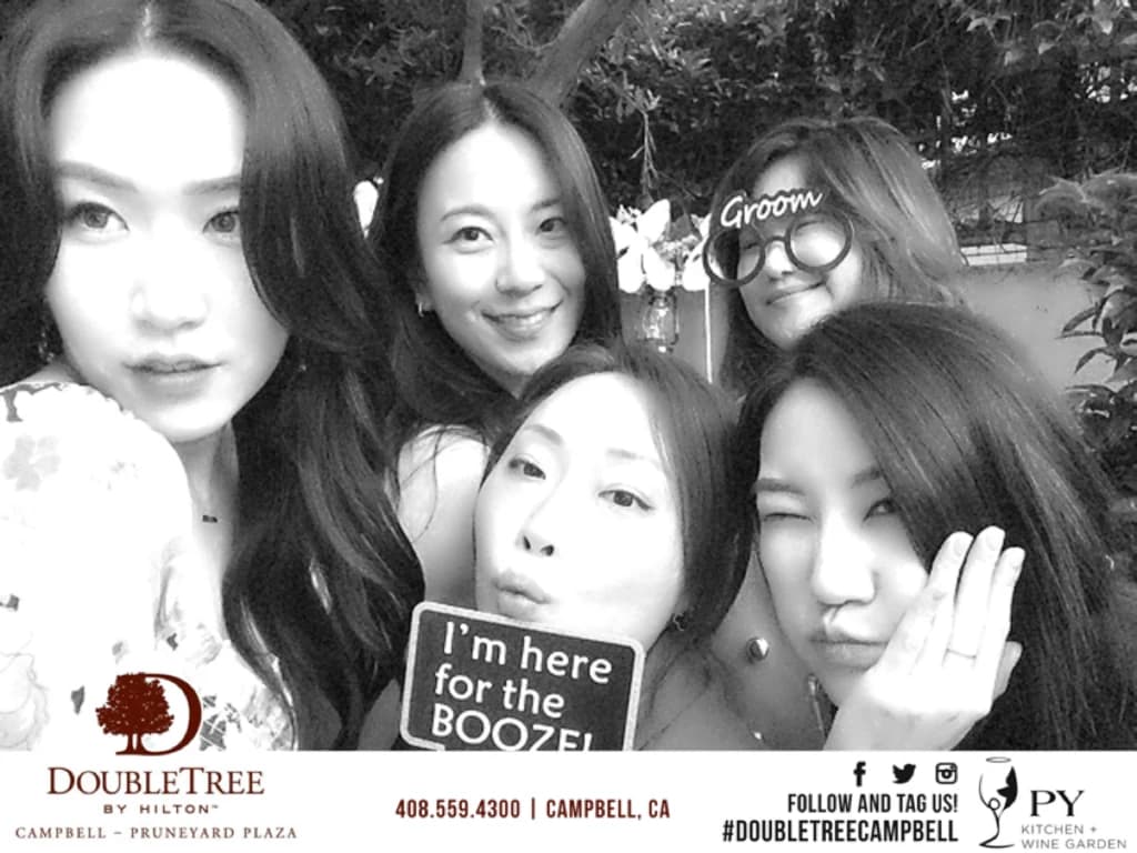 Branded BuzzyBooth photo from DoubleTree Campbell