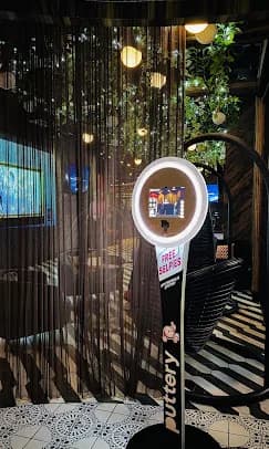 BuzzyBooth photo booth installed at Puttery Dallas