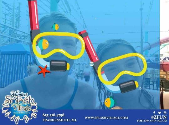 Two Splash Village guests with an underwater snorkel photo filter