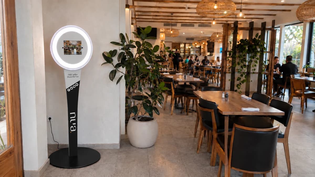 BuzzyBooth in a restaurant dining room